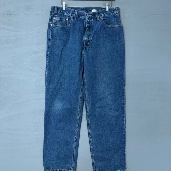 Levis 550 Relaxed Fit Tapered Leg Jeans Mens 36x30 Blue Medium Wash Made in USA - Picture 3 of 5